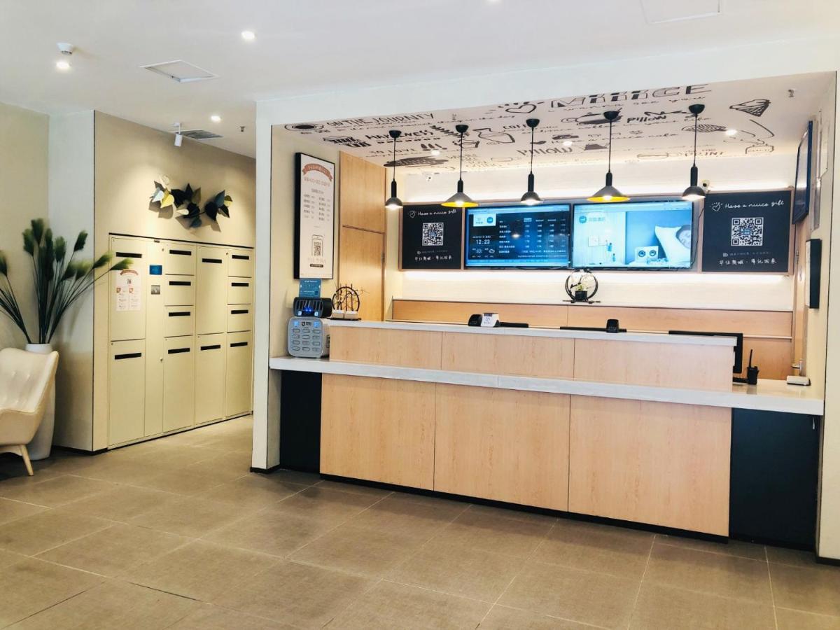Hanting Hotel Yibin Zhongshan Street Eksteriør billede