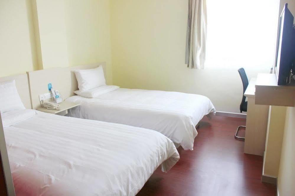 Hanting Hotel Yibin Zhongshan Street Eksteriør billede